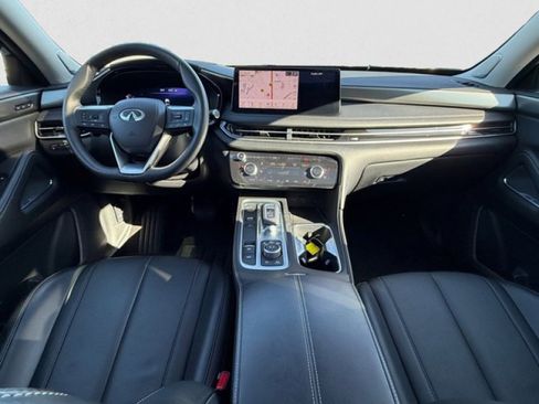 Certified 2025 INFINITI QX60 Luxe image 13