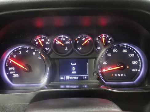 Used 2020 Chevrolet Silverado 1500 Custom w/ Custom Value Package image 19