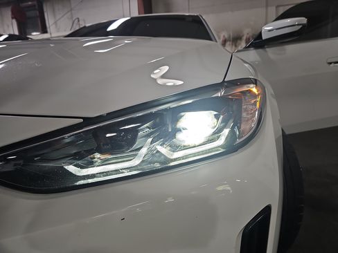 Used 2023 BMW i4 eDrive40 w/ Premium Package RWD image 33