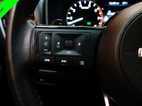 Certified 2023 Nissan Rogue SV w/ SV Premium B Package AWD/4WD image 22