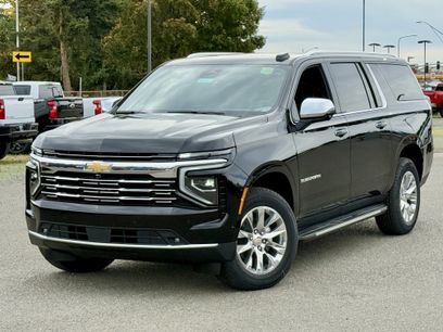 New 2026 Chevrolet Suburban Premier w/ Sun And Tow Package