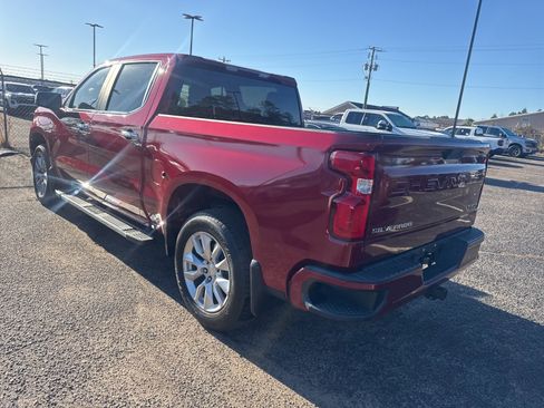 Used 2020 Chevrolet Silverado 1500 Custom w/ Custom Value Package image 5