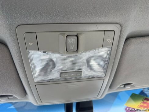 Used 2011 Toyota Avalon Limited FWD image 14