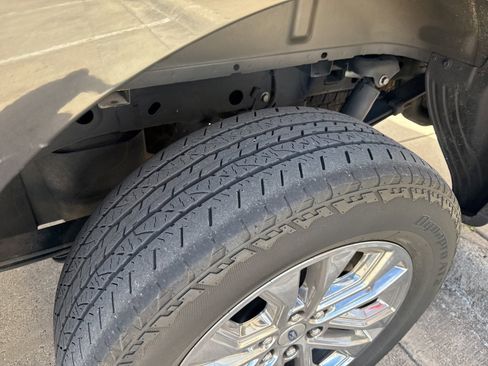 Used 2024 Ford F150 Lariat w/ Equipment Group 502A High image 14