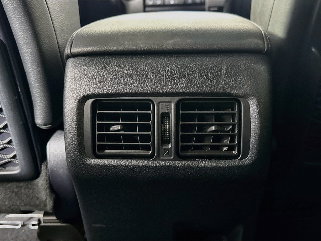 Used 2024 Toyota 4Runner Limited AWD/4WD image 31