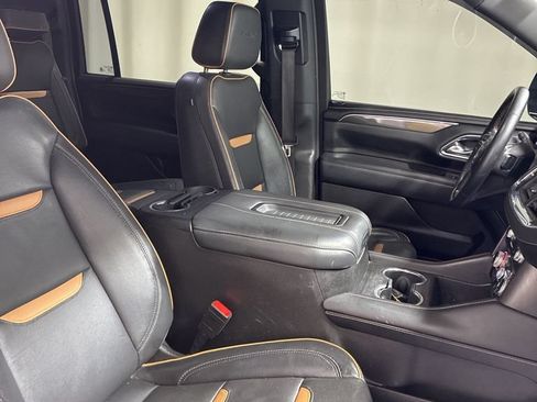 Used 2023 GMC Yukon XL AT4 w/ AT4 Premium Package AWD/4WD image 33