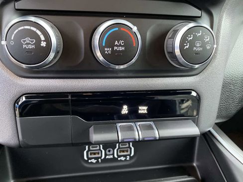 Used 2021 RAM 1500 Big Horn image 16