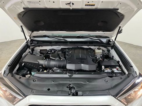 Used 2019 Toyota 4Runner Limited image 6