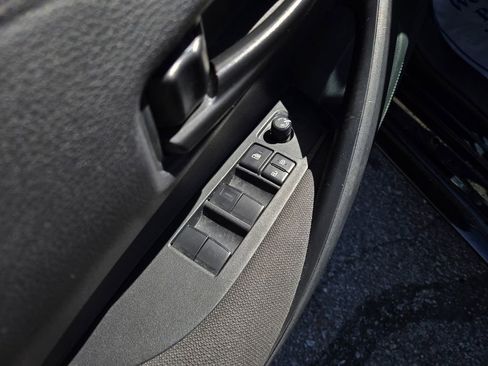 Used 2025 Toyota Corolla LE FWD image 13
