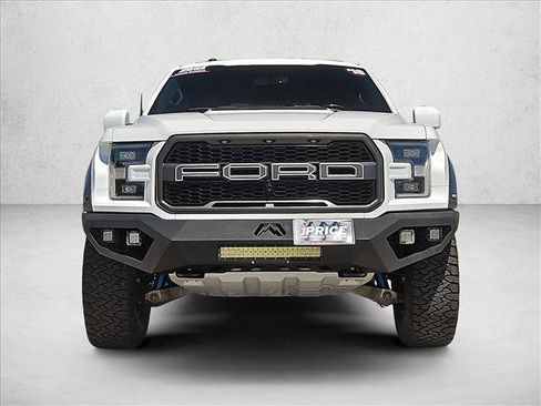 Used 2018 Ford F150 Raptor w/ Equipment Group 802A Luxury AWD/4WD image 2