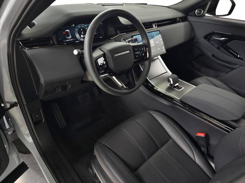 Certified 2026 Land Rover Range Rover Evoque S AWD/4WD image 18