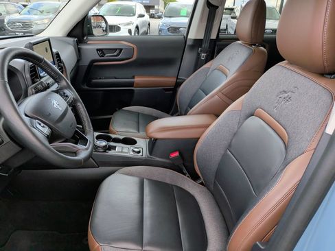 Certified 2022 Ford Bronco Sport Outer Banks w/ Tech Package AWD/4WD image 4