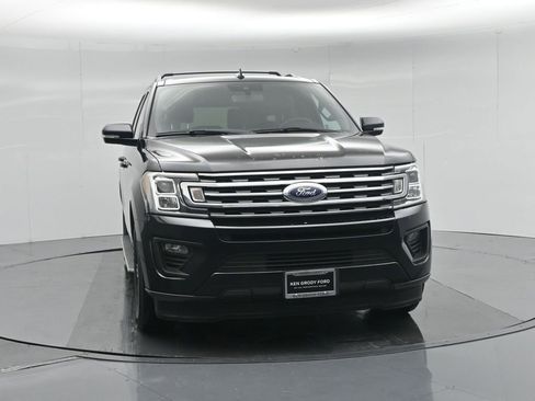Certified 2020 Ford Expedition XLT w/ Equipment Group 202A image 38