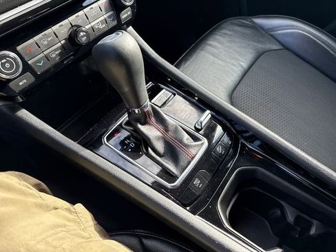 Used 2022 Jeep Compass Trailhawk image 31