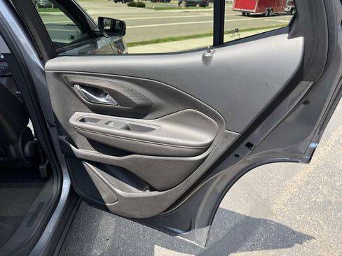 Used 2019 GMC Terrain SLT w/ Preferred Package AWD/4WD image 17