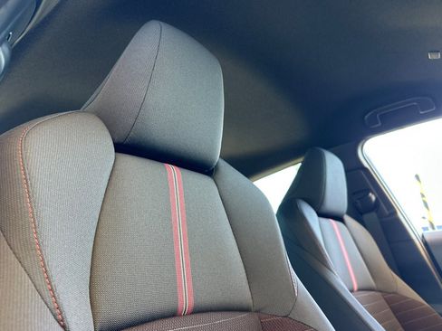 New 2026 Toyota Corolla SE image 18