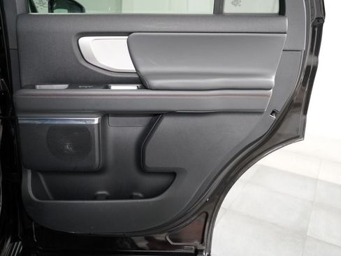 Certified 2025 Ford Expedition Active AWD/4WD image 23