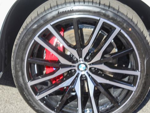 New 2026 BMW X5 sDrive40i w/ M Sport Package image 10