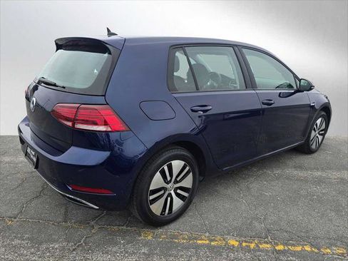 Used 2019 Volkswagen e-Golf SE w/ Driver Assistance Package FWD image 3