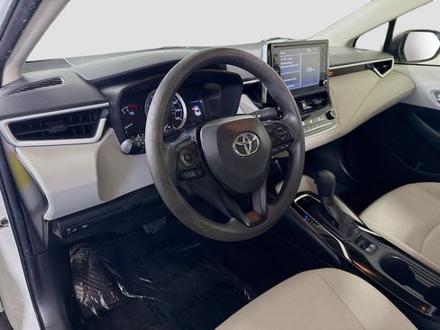 Used 2020 Toyota Corolla LE FWD image 22