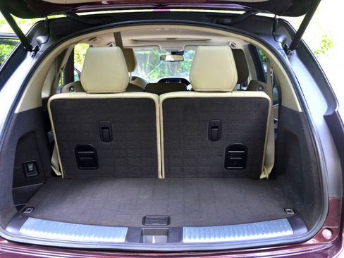 Used 2014 Acura MDX w/ Technology Package AWD/4WD image 10