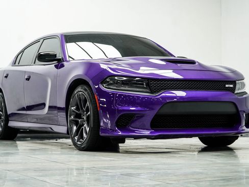 Used 2023 Dodge Charger R/T w/ Daytona Edition Group RWD image 4