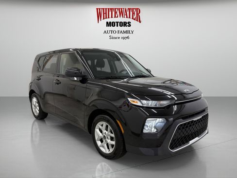 Used 2021 Kia Soul S FWD image 5