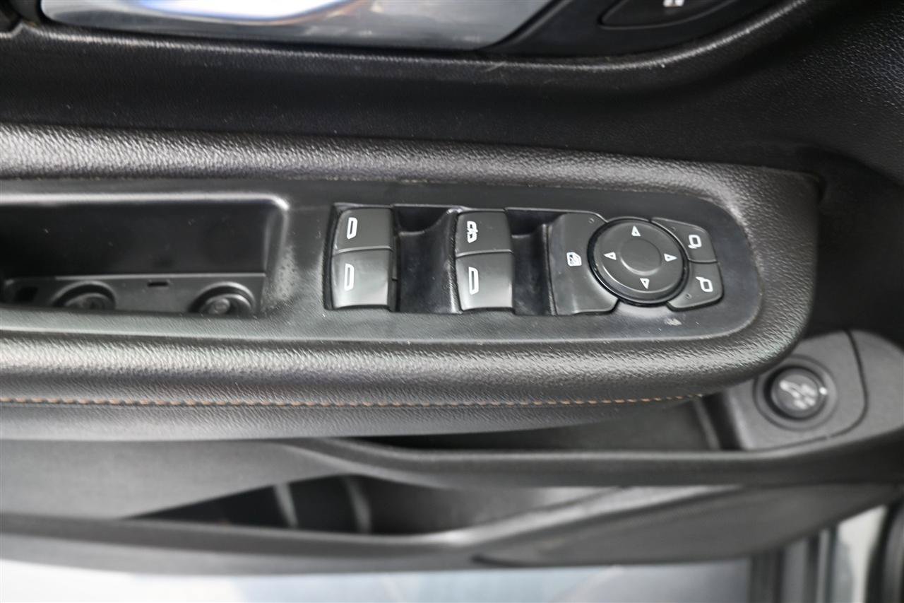 Used 2020 GMC Terrain SLT w/ Preferred Package FWD image 12