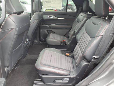 New 2026 Ford Explorer ST-Line AWD/4WD image 7