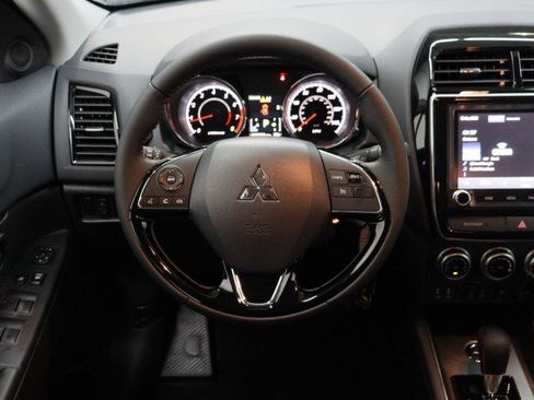 New 2026 Mitsubishi Outlander Sport LE AWD/4WD image 21