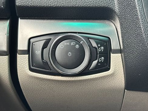 Used 2015 Ford Explorer 4WD image 29