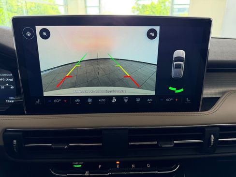 Used 2023 Lincoln Corsair FWD image 23
