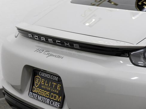 Used 2019 Porsche 718 Cayman image 23