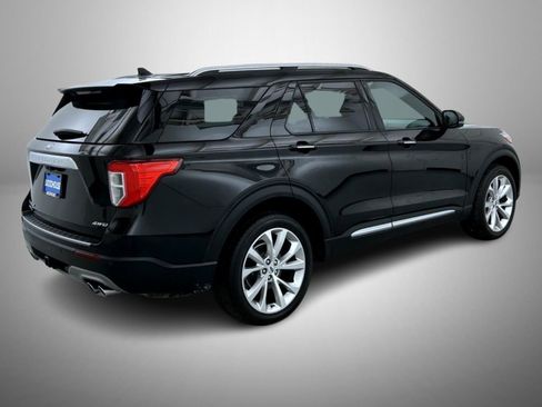 Used 2023 Ford Explorer Platinum w/ Technology Package image 5