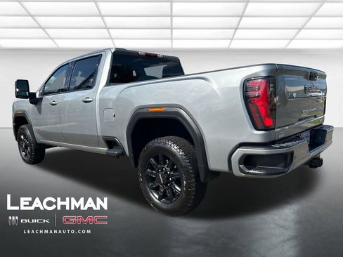 Certified 2025 GMC Sierra 2500 AT4 image 6