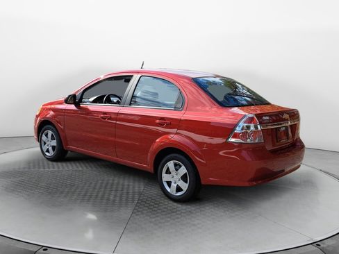 Used 2011 Chevrolet Aveo LT w/ Power and Convenience Package image 5