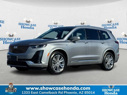 Used 2025 Cadillac XT6 Premium Luxury image 1