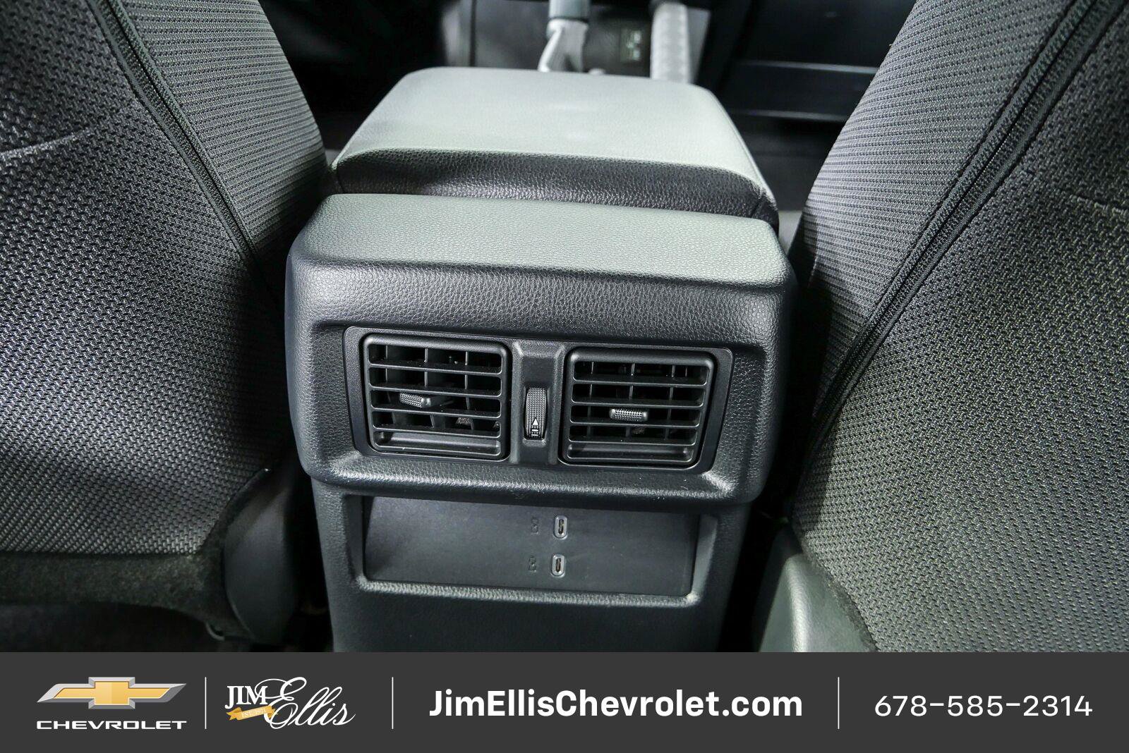 Used 2025 Toyota 4Runner SR5 RWD image 18