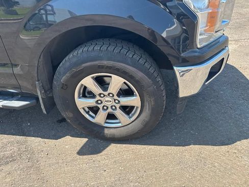 Used 2018 Ford F150 XLT w/ Equipment Group 302A Luxury RWD image 23