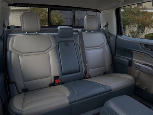 New 2025 Ford Maverick Lariat w/ 4K Tow Package image 11