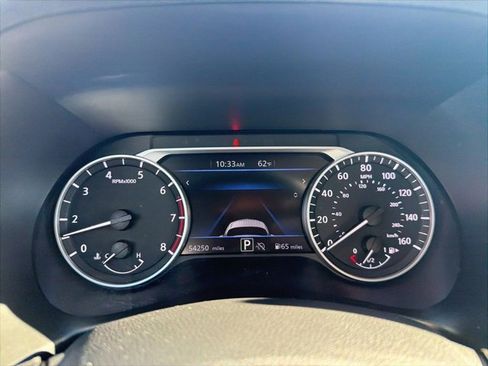 Certified 2024 Nissan Sentra SV image 9