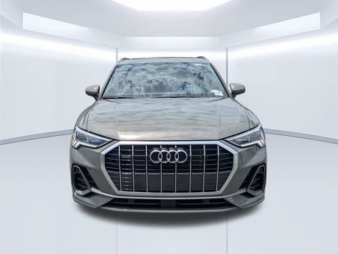 Used 2025 Audi Q3 2.0T Premium w/ Convenience Package AWD/4WD image 24