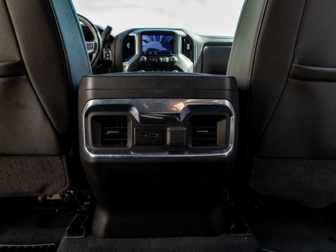 Used 2022 Chevrolet Silverado 2500 LTZ w/ LTZ Plus Package image 33