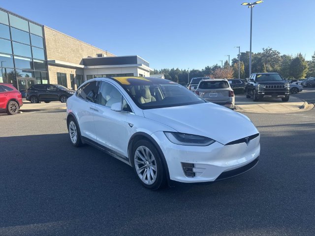 Used 2018 Tesla Model X P100D AWD/4WD image 3