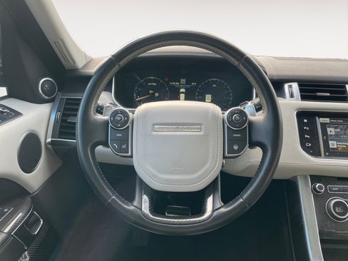 Used 2016 Land Rover Range Rover Sport SVR image 16
