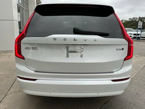 Certified 2023 Volvo XC90 B5 Core w/ Protection Package Premier AWD/4WD image 9
