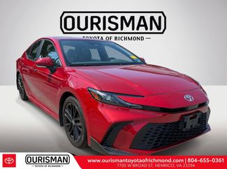 Used 2025 Toyota Camry SE w/ Convenience Package video 1