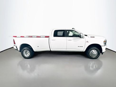 New 2025 RAM 3500 Longhorn image 8