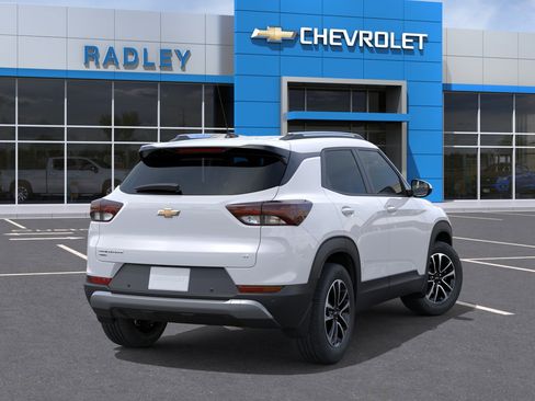 New 2026 Chevrolet TrailBlazer LT w/ Convenience Package AWD/4WD image 4