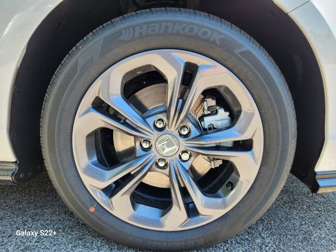 New 2026 Honda Accord EX-L image 14
